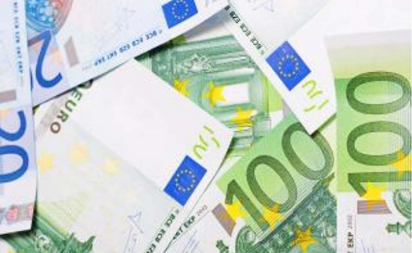 Bruselas desbloquea el adelanto de 1.000 millones para la Garant&iacute;a Juvenil