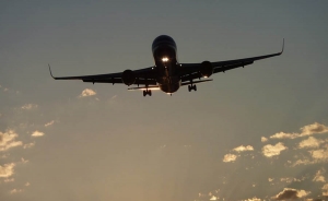 Aerol&iacute;nea italiana explora posibilidad de nueva ruta a polo tur&iacute;stico cubano