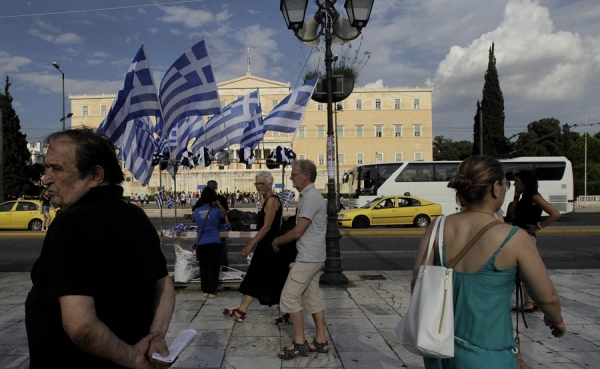 Reino Unido incide en riesgo para econom&iacute;a de una salida de Grecia del euro