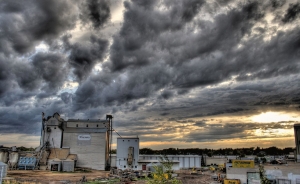 Renovar Matr&iacute;cula Mercantil es quitarse nubarrones contractuales