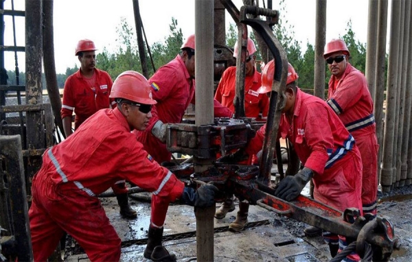 Estados Unidos reanuda el suministro de petr&oacute;leo desde Venezuela