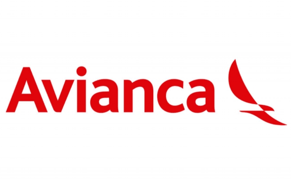 El Salvador y Avianca Holdings firman acuerdo que busca estimular inversiones