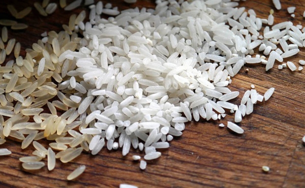 El "padre del arroz h&iacute;brido" apoya la producci&oacute;n de los OGM con "cautela"