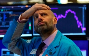 Incumplimientos y volatilidad del d&oacute;lar agravar&iacute;an crisis en los mercados