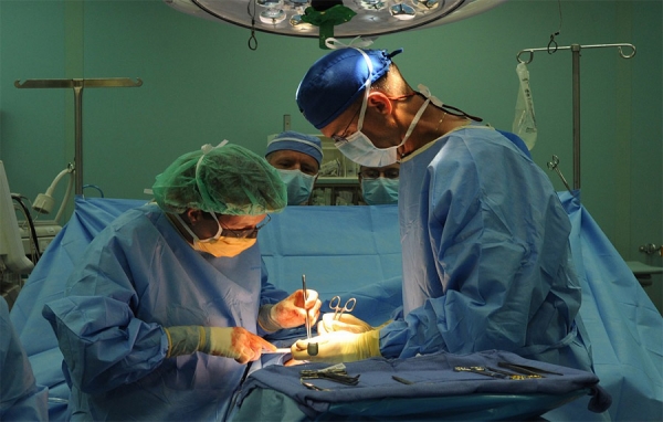 C&aacute;ncer mundial aumenta en entornos laborales: Restrepo Villa