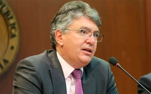 Banco de la Rep&uacute;blica decidi&oacute; bajar las tasas inter&eacute;s