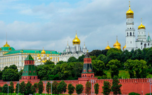 Sanciones a Rusia no contribuyen a soluci&oacute;n pac&iacute;fica, afirm&oacute; exdiputado