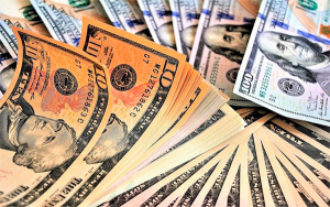 Fluctuaci&oacute;n del d&oacute;lar, una movida que trae oportunidades