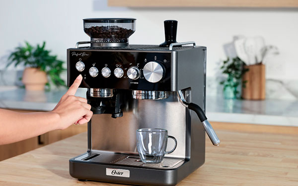 Hogar y cafeter&iacute;a: as&iacute; evoluciona la cultura del caf&eacute; en Colombia