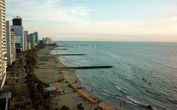 Bandera Azul, clave en reapertura de playas tur&iacute;sticas de Colombia