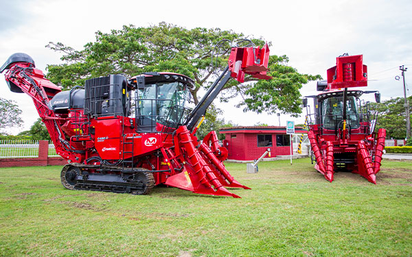Cosechadora de ca&ntilde;a Austoft 9900, competitividad que demanda el campo