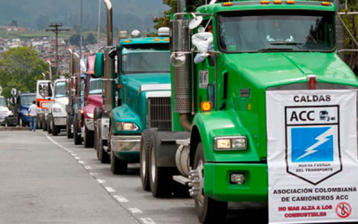Trabajadores y transportadores rechazan ley de financiamiento