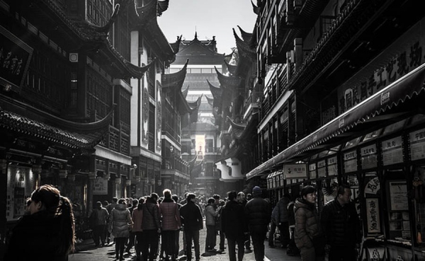 La ca&iacute;da del precio de la vivienda en China en abril arrastr&oacute; al Hang Seng