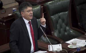 MinHacienda expondr&aacute; perspectivas de la econom&iacute;a colombiana en Davos