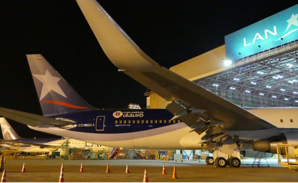 M&aacute;s de 50 aviones &ldquo;Copa Am&eacute;rica&rdquo; de LAN Y TAM vuelan por Chile