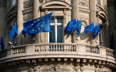 Entre China y Estados Unidos: Europa se alista para tomar dif&iacute;cil decisi&oacute;n
