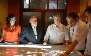 Planes del gobierno en infraestructura van a mil