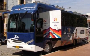 Con Aulas M&oacute;viles, Banco de Bogot&aacute; promueve educaci&oacute;n financiera