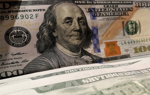 Arabia Saud&iacute; amenaza con rechazar el petrod&oacute;lar