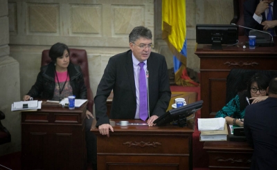 Proyecto de ley Anticontrabando pasa a &uacute;ltimo debate en plenaria de C&aacute;mara.