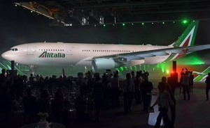La aerol&iacute;nea Alitalia renueva su imagen y presenta mejoras en sus servicios