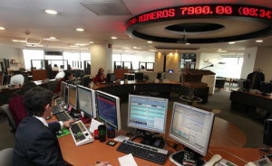 La bolsa de Colombia sube un 0,34 % y cierra en 1.321,63 unidades