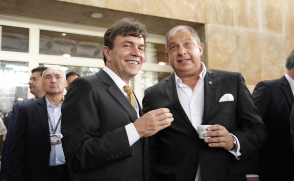 La caficultura no puede seguir sufriendo por bajos precios: Fedecaf&eacute;