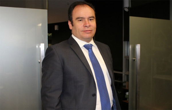 Julio C&eacute;sar Vera deja la presidencia de ACIPET