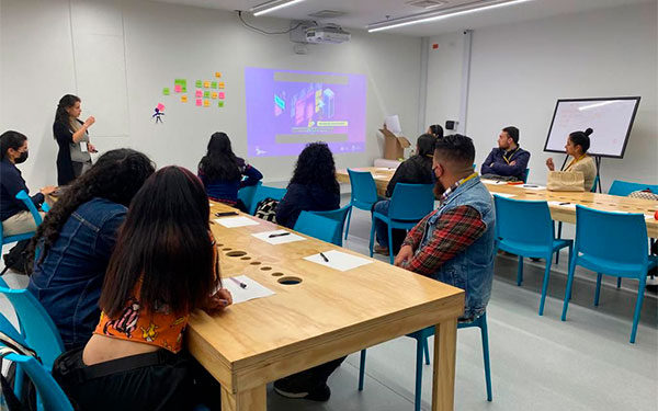 CRC fortalece v&iacute;nculo regional para escuchar necesidades en comunicaciones