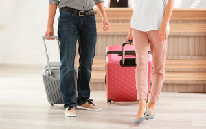 Vacaciones a bajo costo con KAYAK, descuentos de hasta el 77%