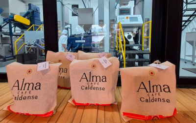 FNC presenta nuevo centro de industrializaci&oacute;n en Caldas