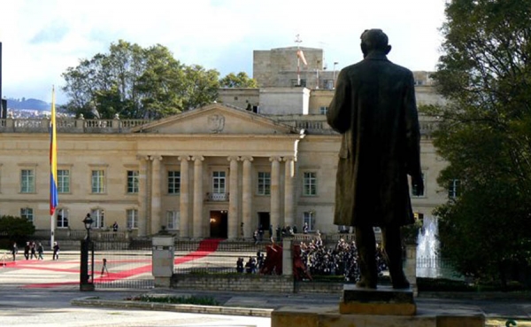 &iquest;Se avecinan cambios en el gabinete?