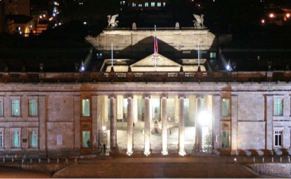 &iquest;IVA del 18 por ciento?: Empieza el debate